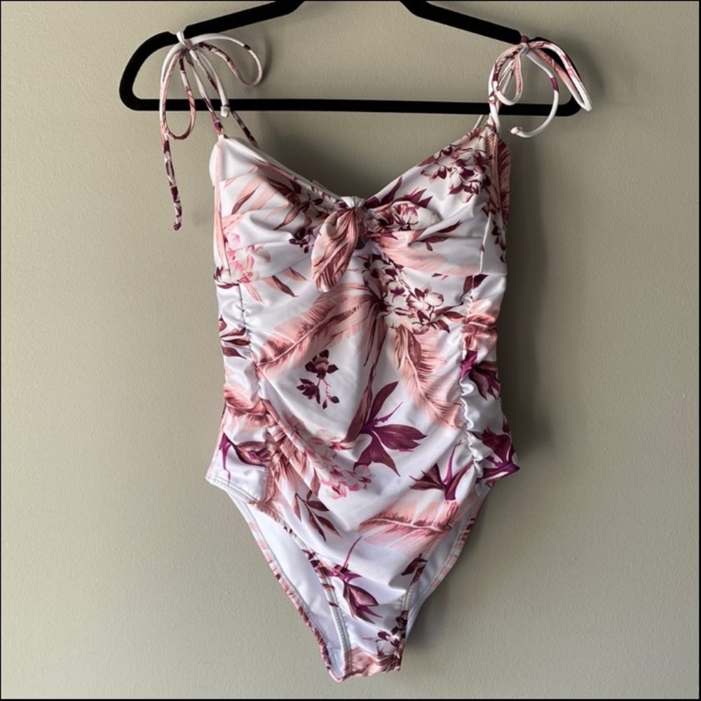 NWOT One Piece Swimsuit